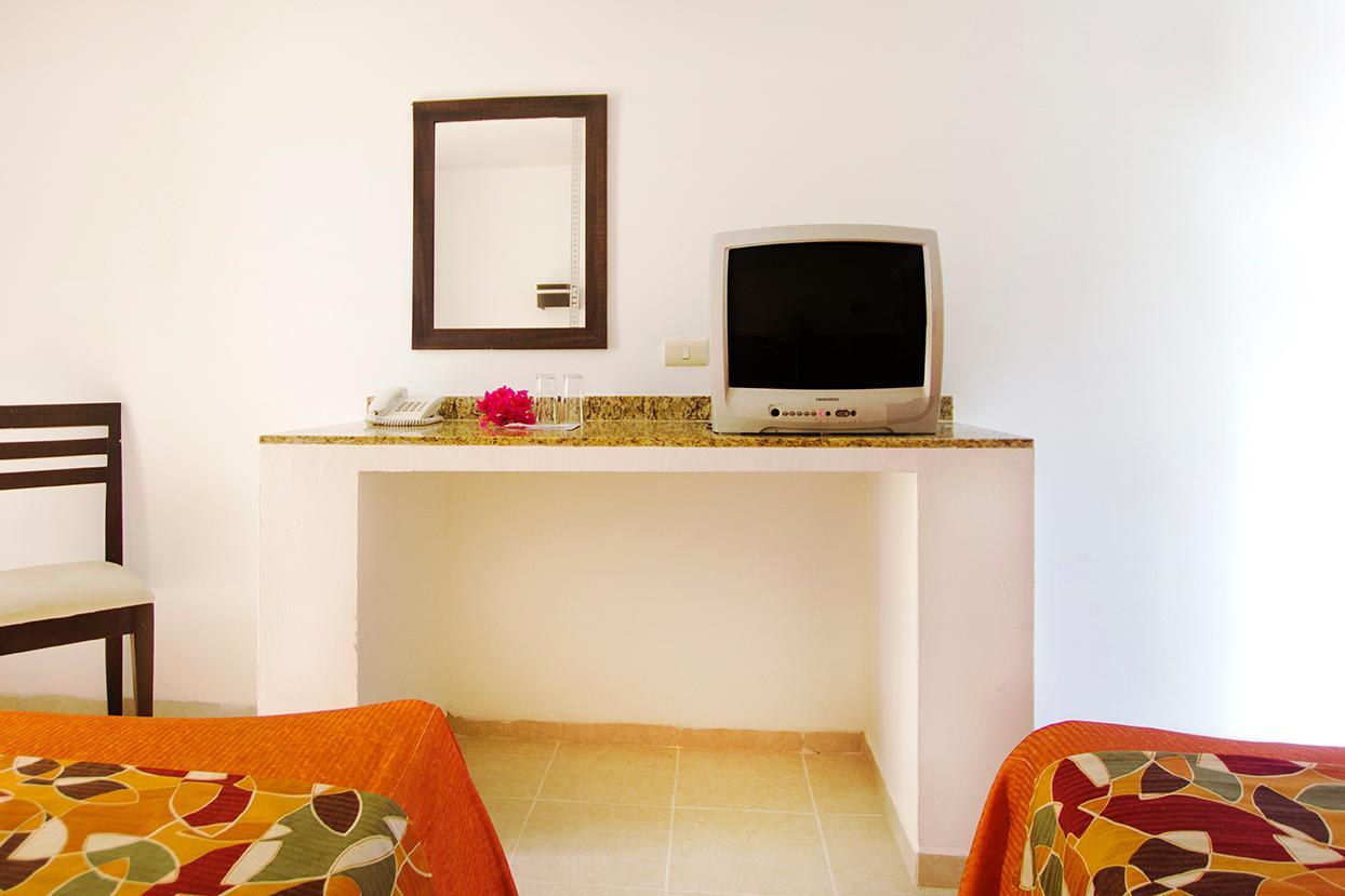 Grand Colonial Cancún