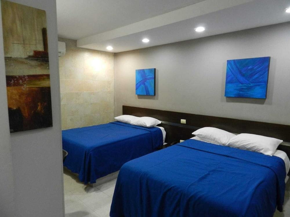 Grand Colonial 3*