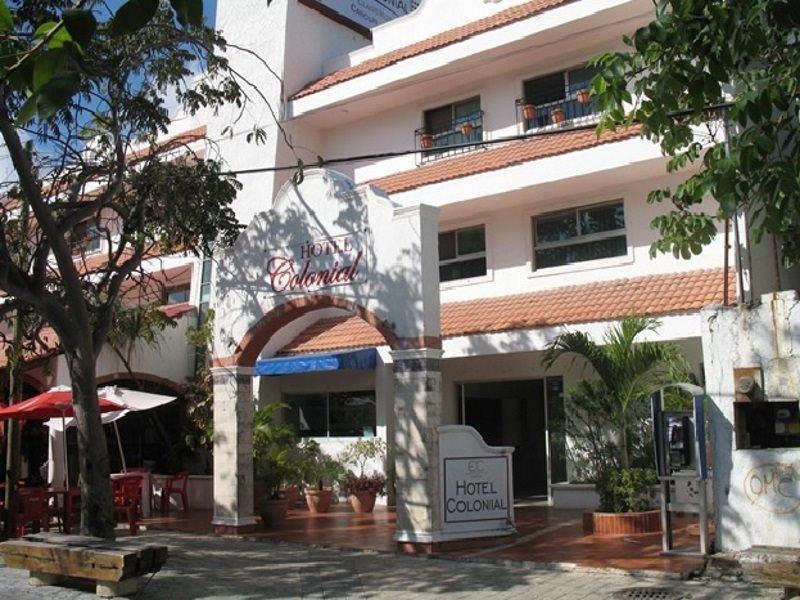 Grand Colonial Hotel