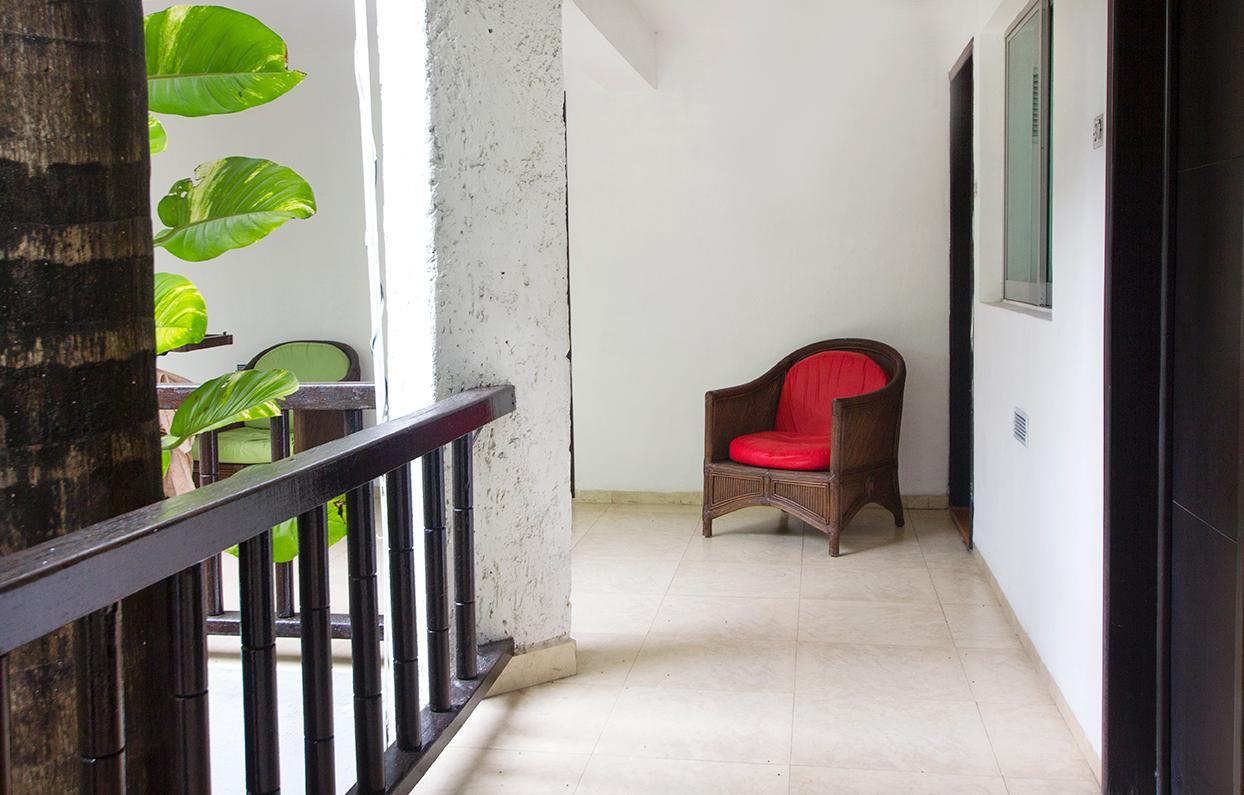 Grand Colonial